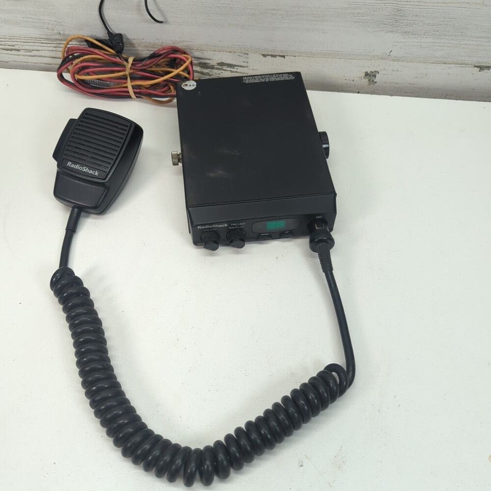 Radio Shack TRC-501 40 Channel Mobile CB Radio Transceiver With Microphone